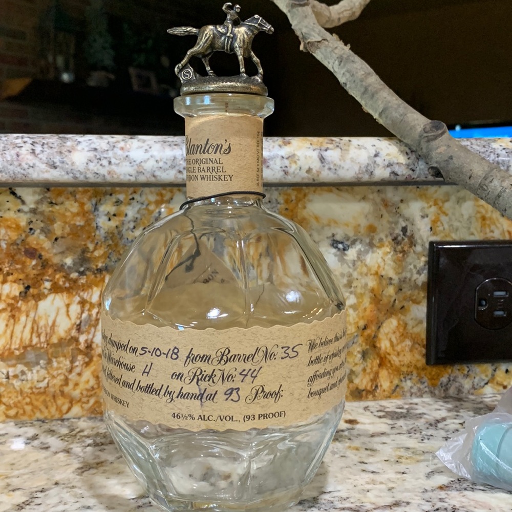 Blanton’s bourbon bottle with tag and bottle top!!!! “S” offers welcome 🤠